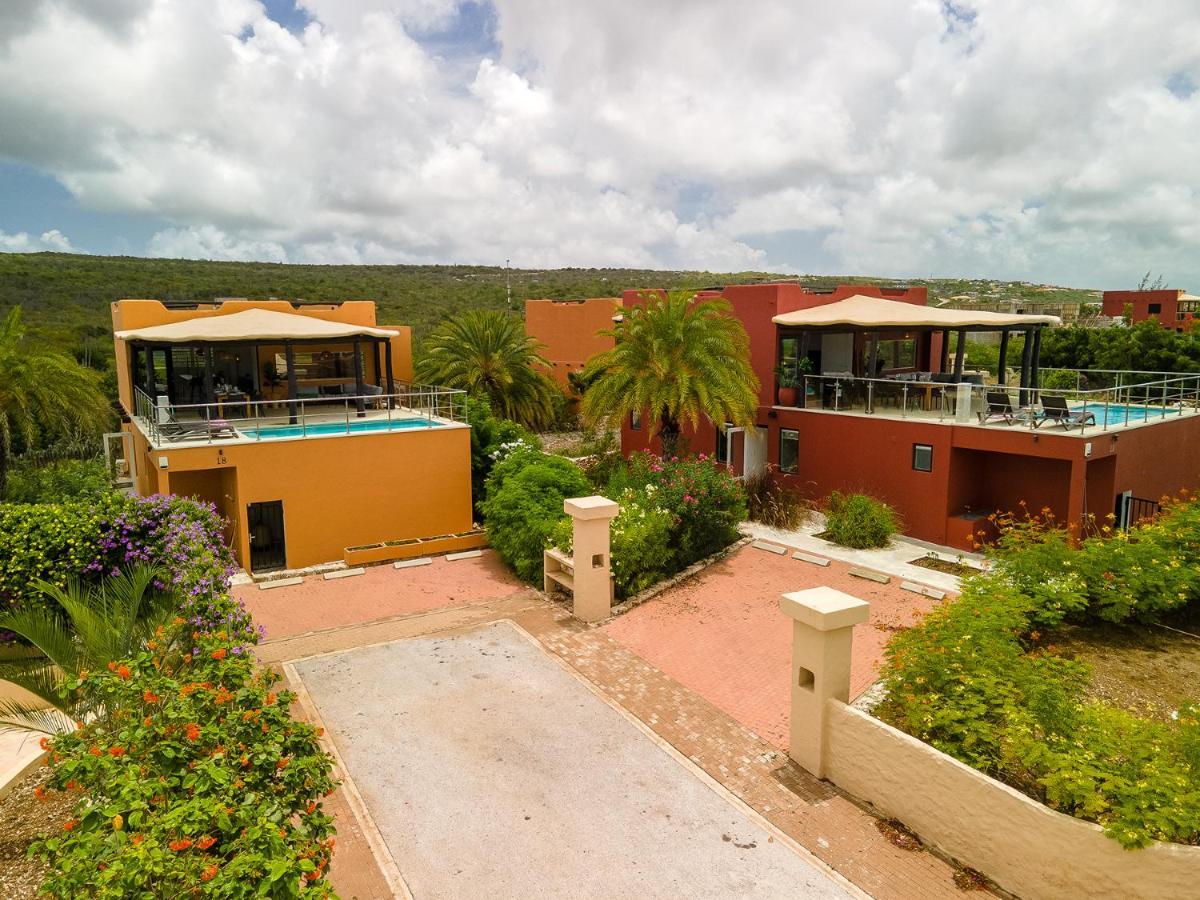 Villa Gemini In El Pueblo Villas Кралендижк Екстериор снимка